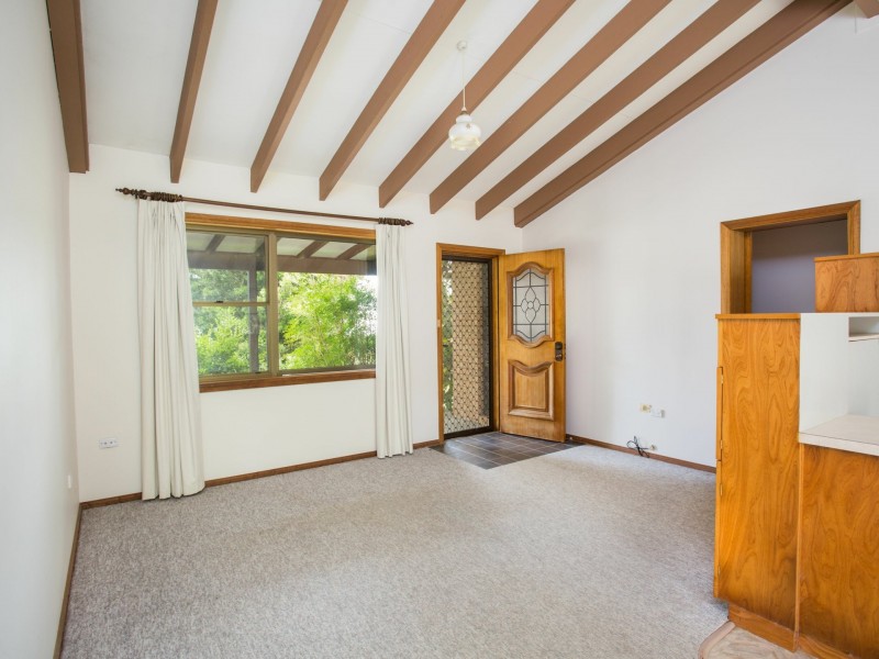 6 Redhead Road, Hallidays Point NSW 2430