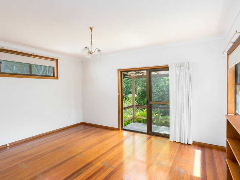 6 Redhead Road, Hallidays Point NSW 2430