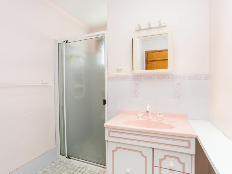 6 Redhead Road, Hallidays Point NSW 2430