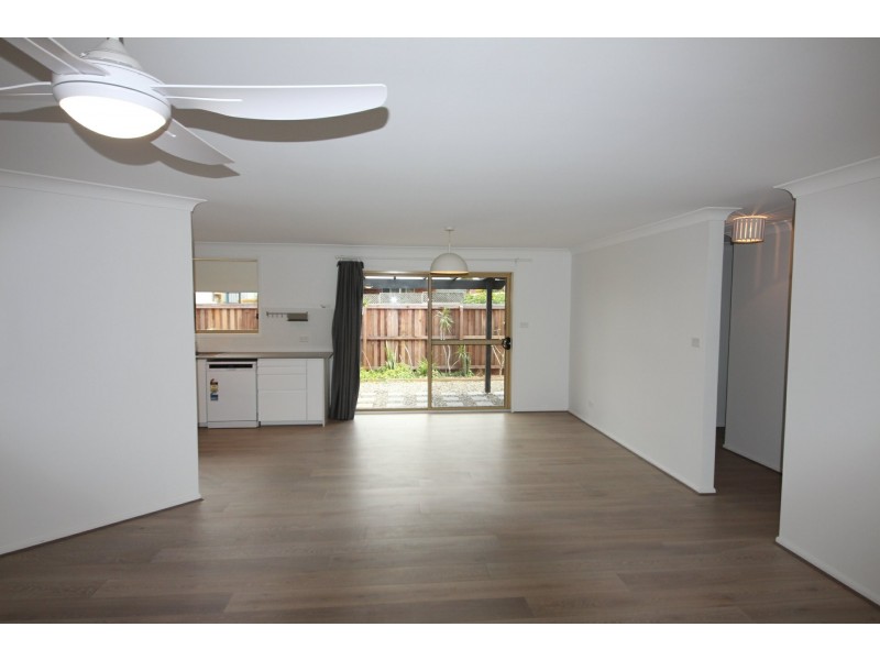 2/27 Diamond Drive, Diamond Beach NSW 2430