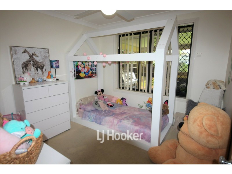 6 Devoy Place, Hallidays Point NSW 2430