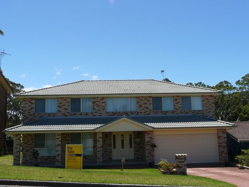 32 Redhead Road, Hallidays Point NSW 2430