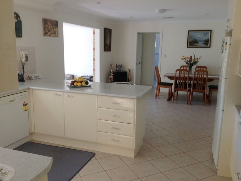 32 Redhead Road, Hallidays Point NSW 2430