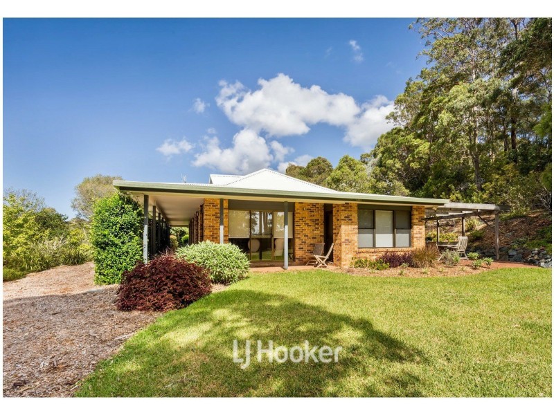 33 Panorama Drive, Diamond Beach NSW 2430