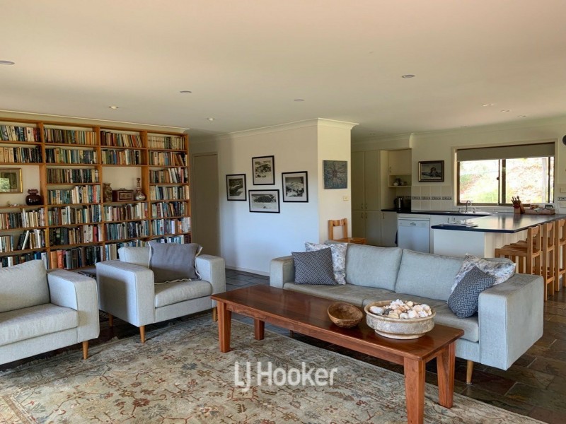 33 Panorama Drive, Diamond Beach NSW 2430