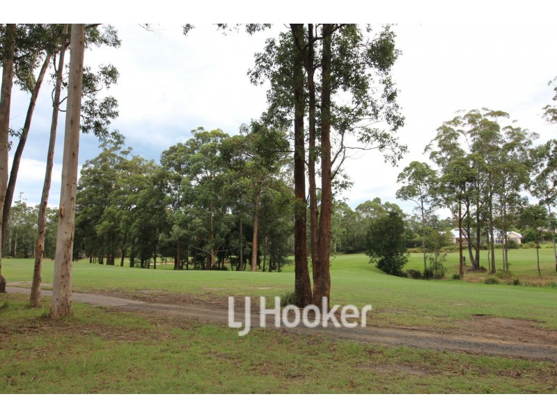 20 Hilltop Parkway, Tallwoods Village NSW 2430