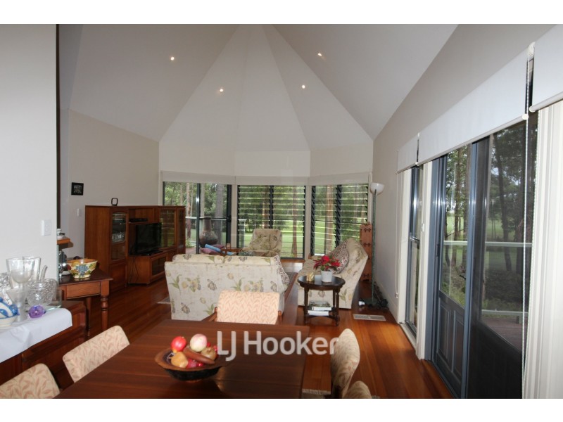20 Hilltop Parkway, Tallwoods Village NSW 2430