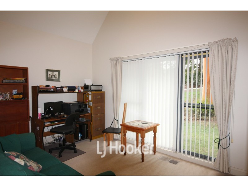 20 Hilltop Parkway, Tallwoods Village NSW 2430