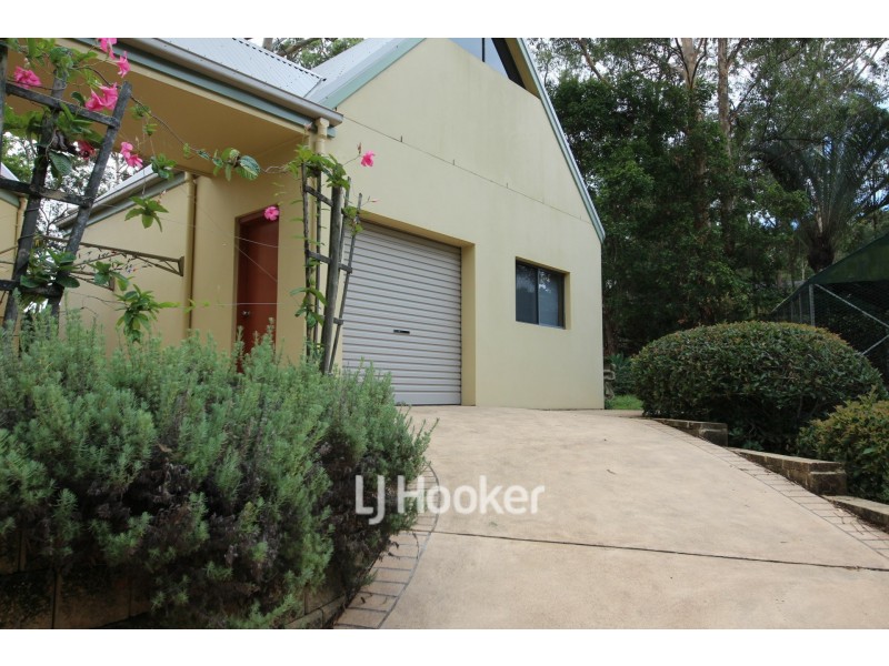 20 Hilltop Parkway, Tallwoods Village NSW 2430