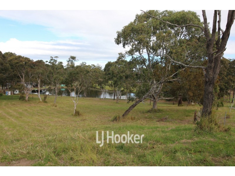 4 Muree Court, Hallidays Point NSW 2430