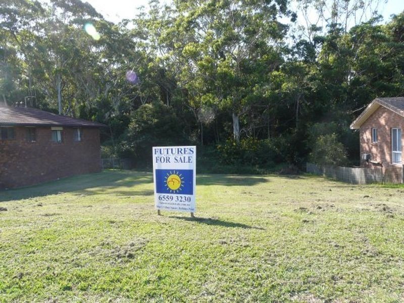 22 Redhead Road, Hallidays Point NSW 2430