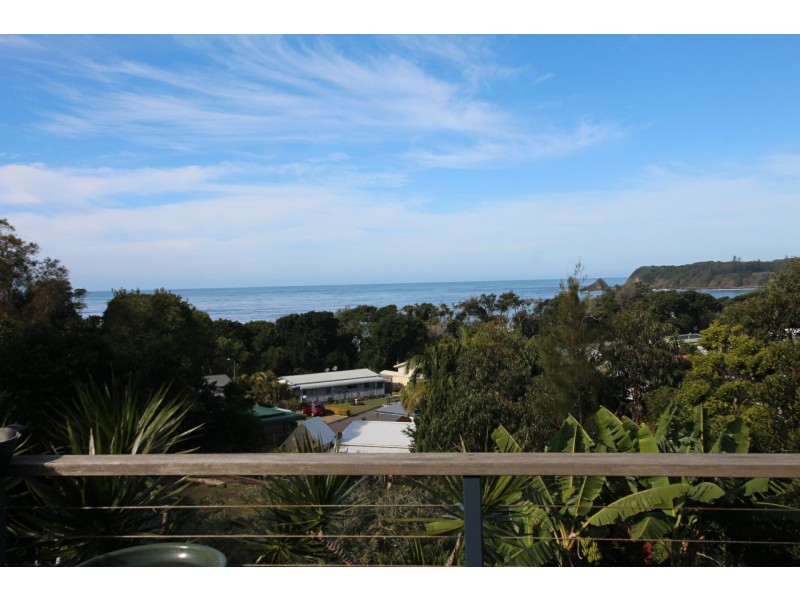 15 Red Head Rd, Red Head NSW 2430