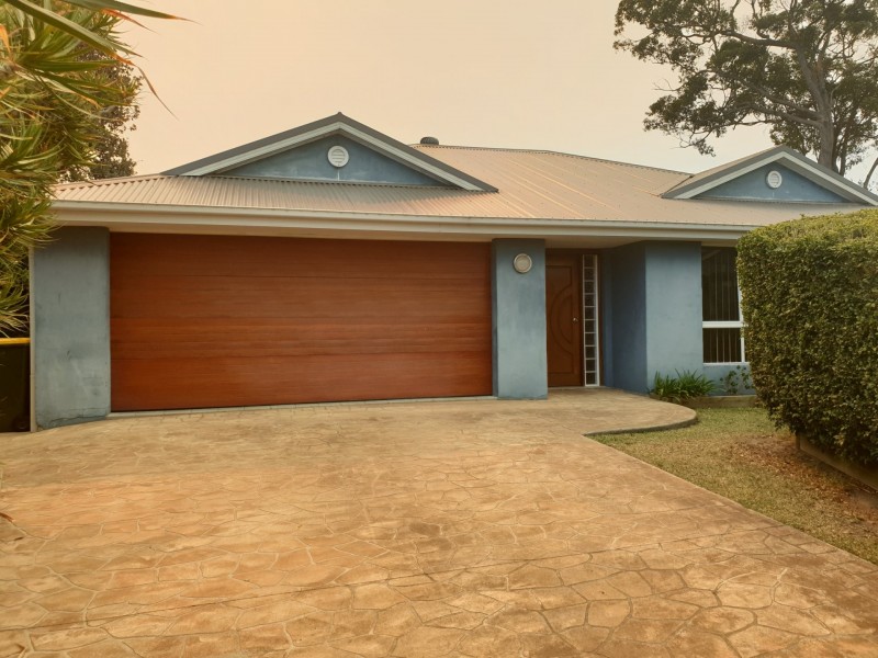 20 Saltwater Cres, Diamond Beach NSW 2430