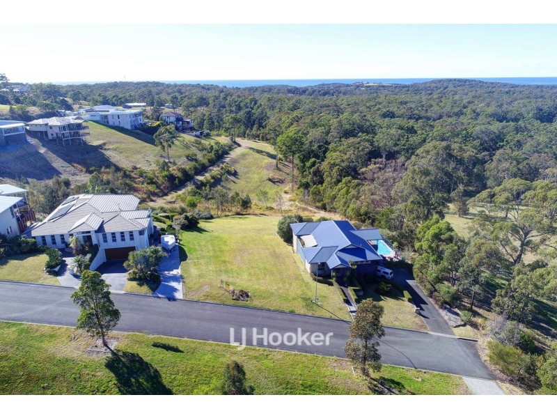 13 Lakeview Way, Tallwoods Village NSW 2430