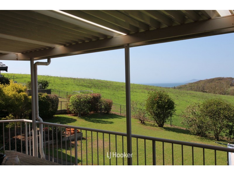 40 High Street, Hallidays Point NSW 2430