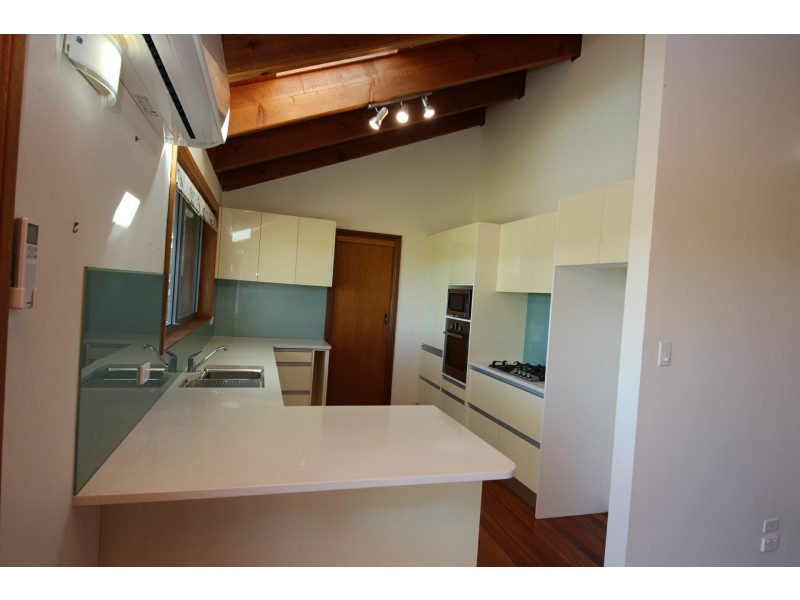 40 High Street, Hallidays Point NSW 2430