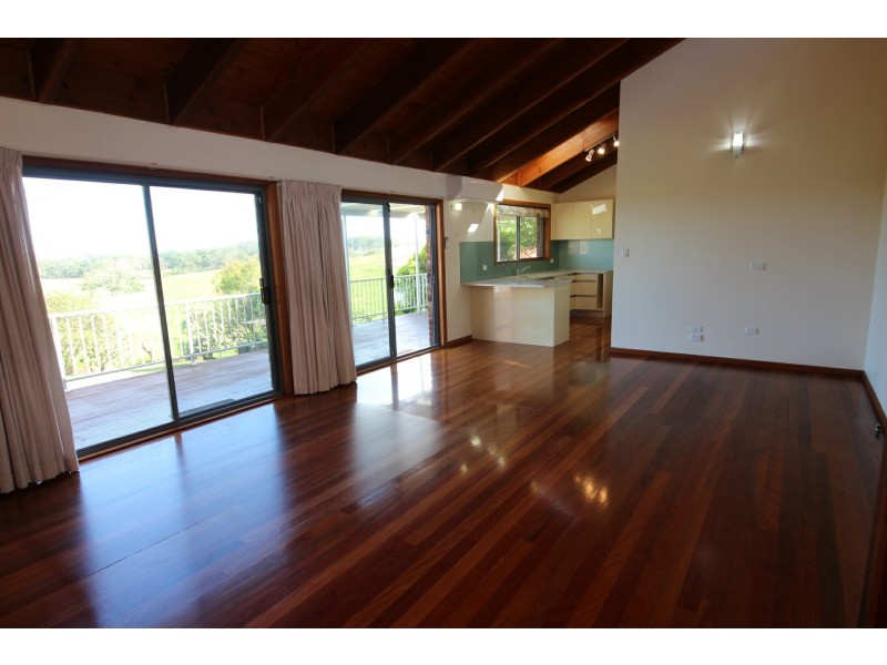 40 High Street, Hallidays Point NSW 2430