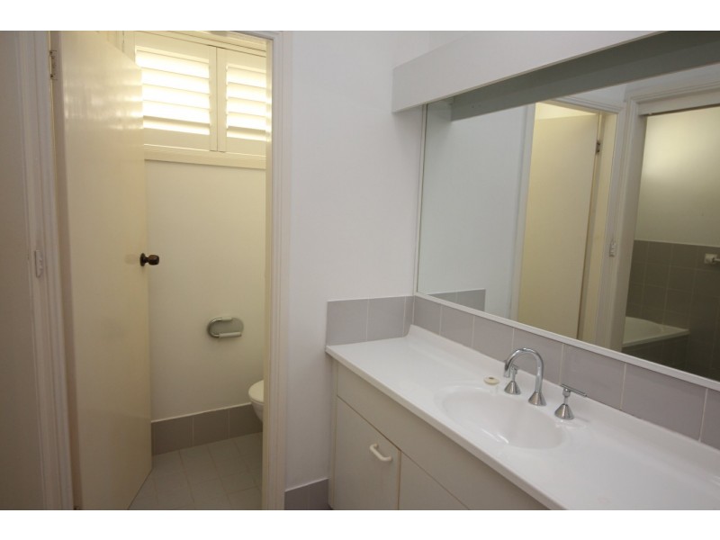 40 High Street, Hallidays Point NSW 2430