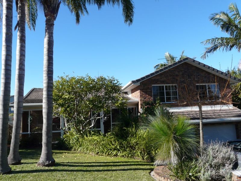 Hallidays Point NSW 2430