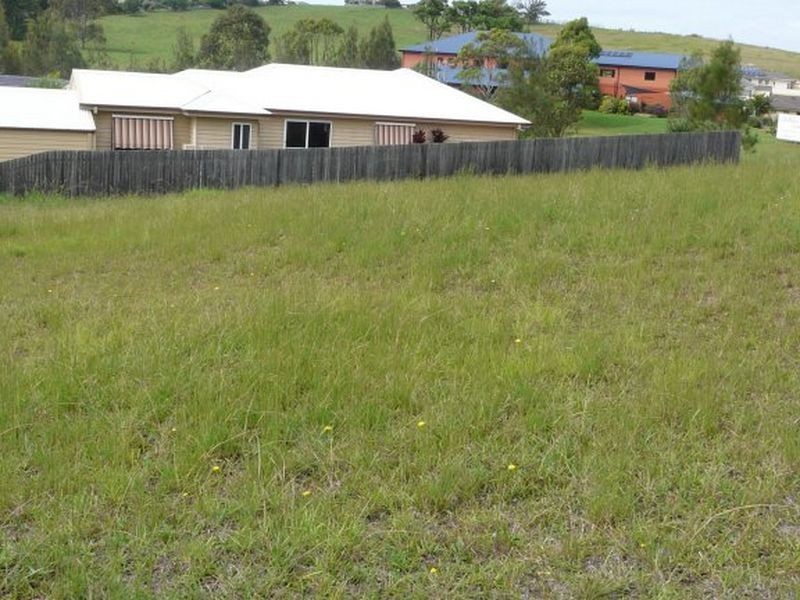 9 Seabreeze Parade, Hallidays Point NSW 2430