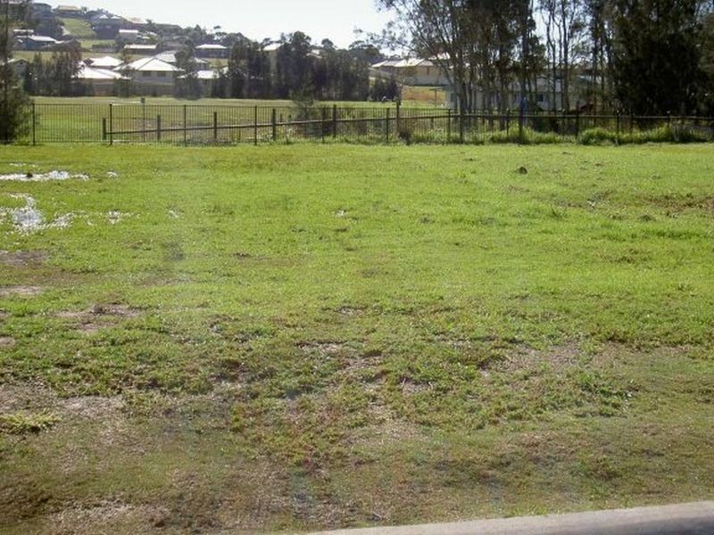 12 Laguna Court, Hallidays Point NSW 2430