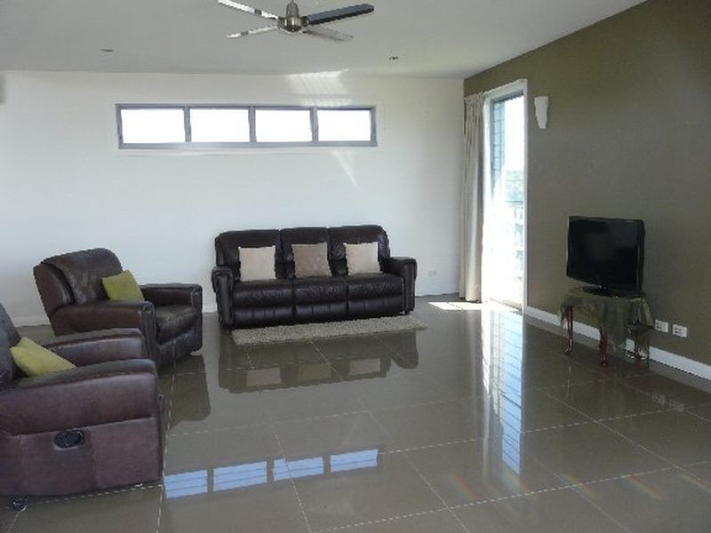 13 Torquay Circuit, Hallidays Point NSW 2430