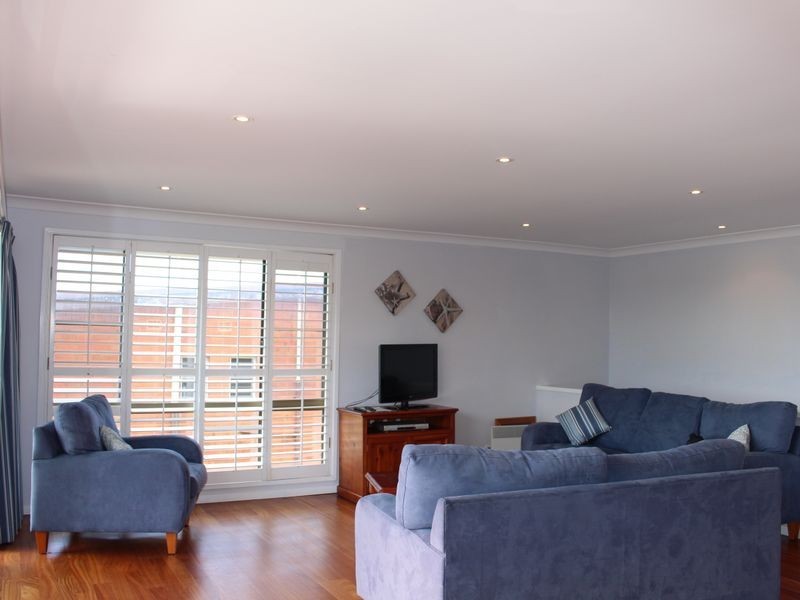 18 High Street, Black Head NSW 2430