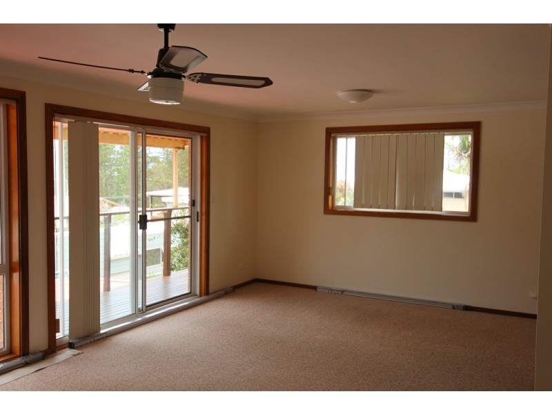 12 Cooinda Street, Black Head NSW 2430