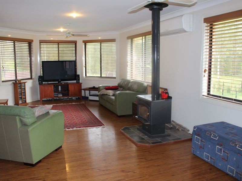 11C Woodlands Drive, Hallidays Point NSW 2430