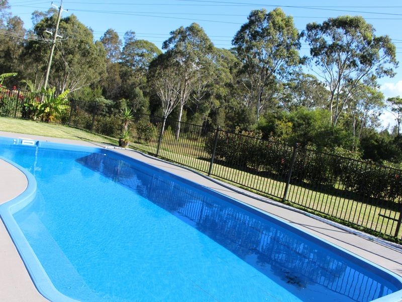 11C Woodlands Drive, Hallidays Point NSW 2430