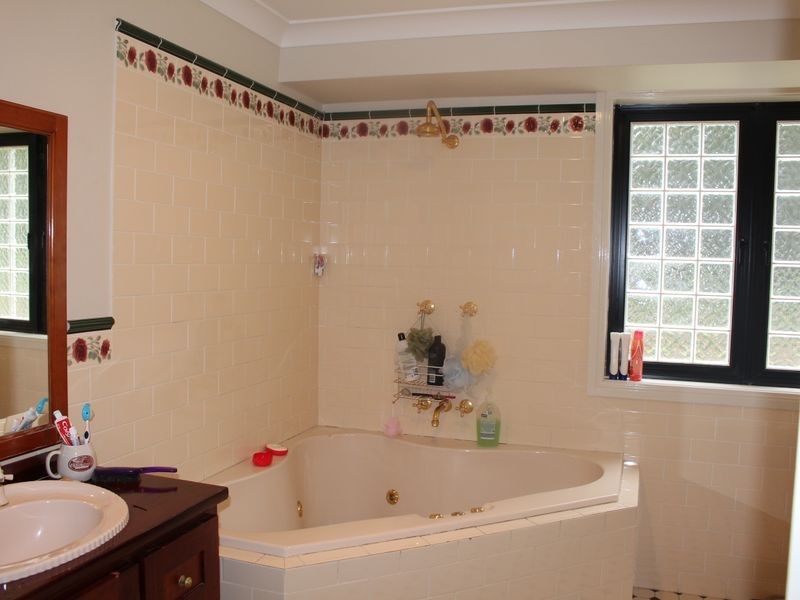 11C Woodlands Drive, Hallidays Point NSW 2430