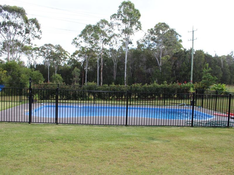 11C Woodlands Drive, Hallidays Point NSW 2430