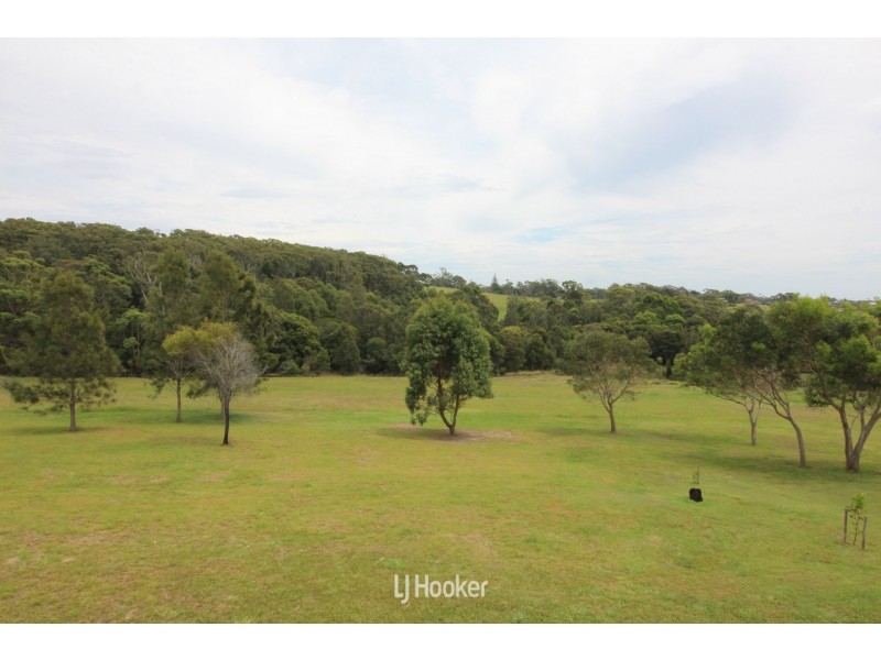 14 Torquay Circuit, Red Head NSW 2430