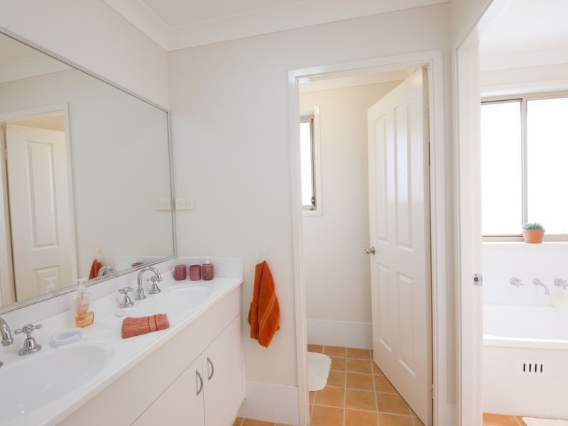 10 Grangewood Avenue, Tallwoods Village NSW 2430