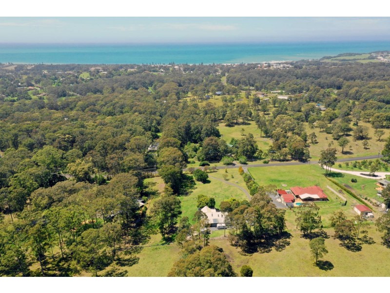 31 Figtree Drive, Diamond Beach NSW 2430