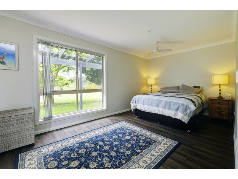 31 Figtree Drive, Diamond Beach NSW 2430