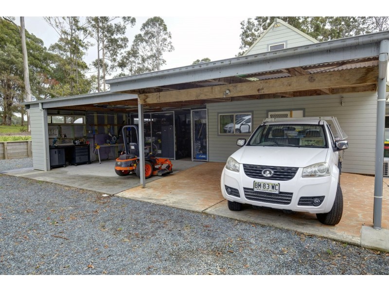 31 Figtree Drive, Diamond Beach NSW 2430