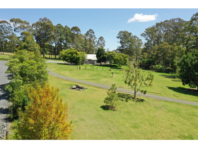 31 Figtree Drive, Diamond Beach NSW 2430