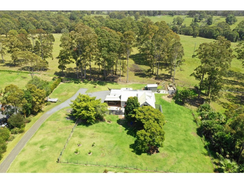 31 Figtree Drive, Diamond Beach NSW 2430