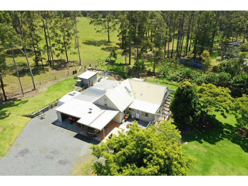 31 Figtree Drive, Diamond Beach NSW 2430