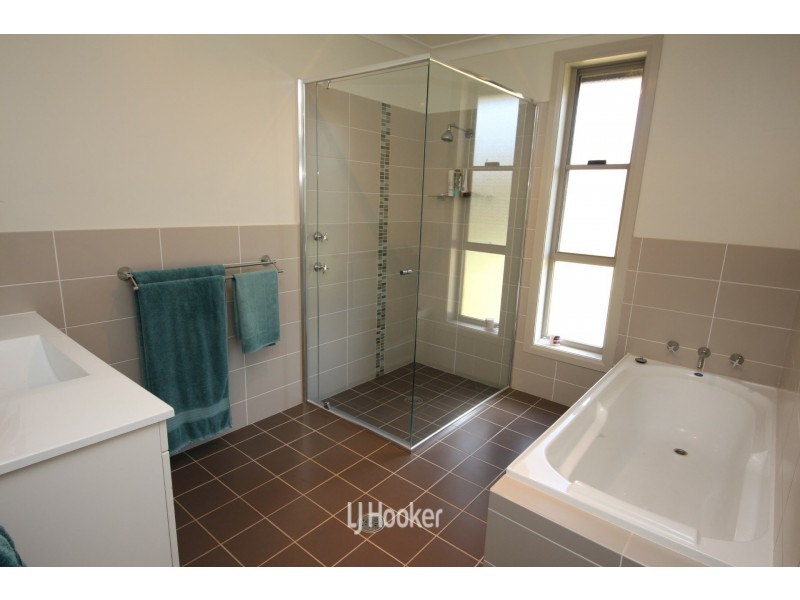 1B Jacaranda Close, Hallidays Point NSW 2430