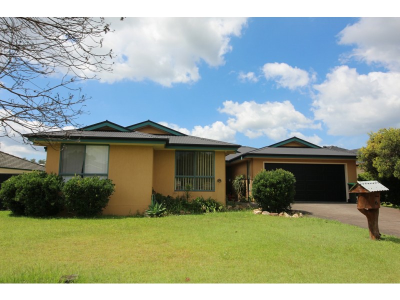 6 Barber Close, Tallwoods Village NSW 2430