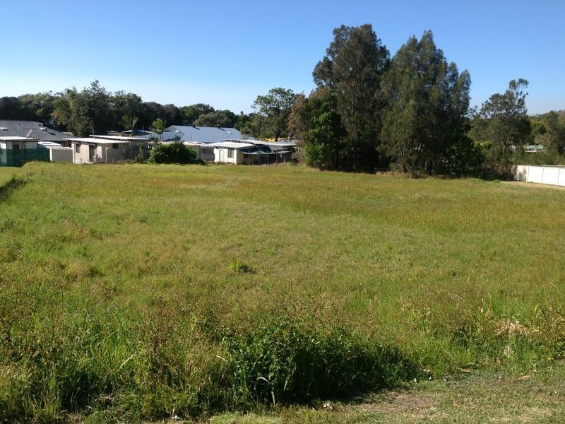 11 Hope Street, Hallidays Point NSW 2430