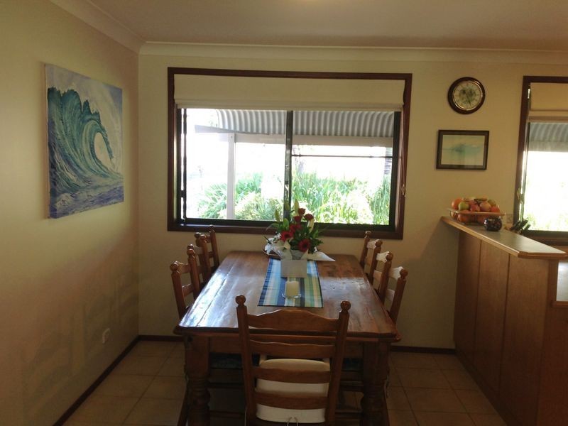 7 Kiwarrak Drive, Rainbow Flat NSW 2430