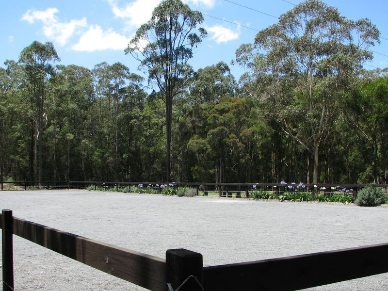 7 Kiwarrak Drive, Rainbow Flat NSW 2430