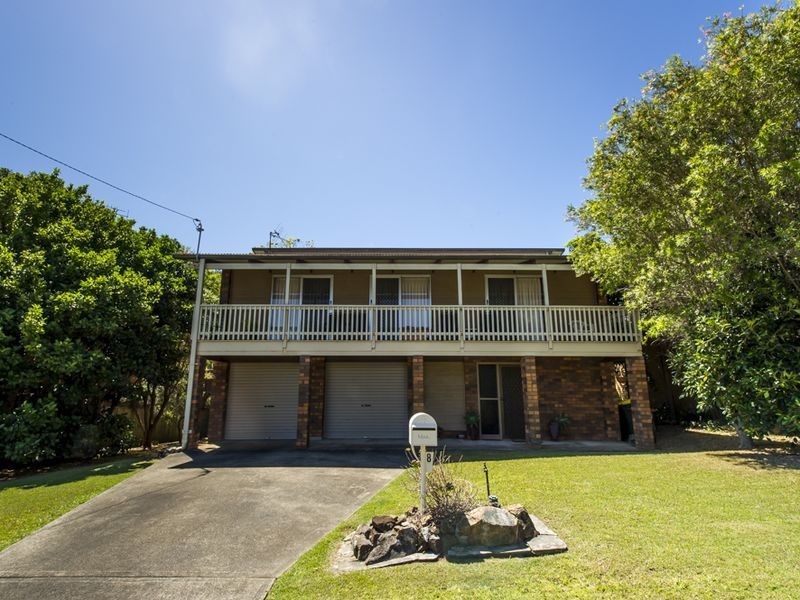 8 Red Head Road, Hallidays Point NSW 2430