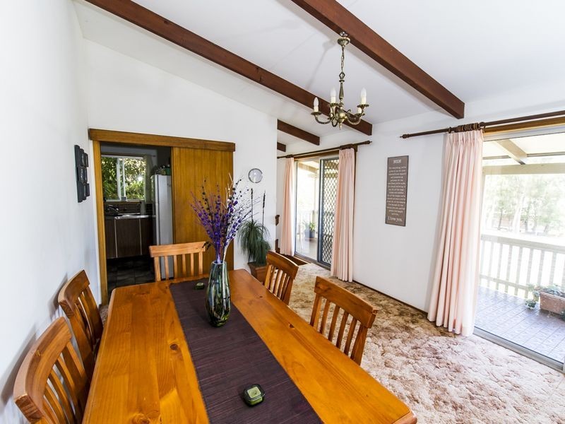 8 Red Head Road, Hallidays Point NSW 2430