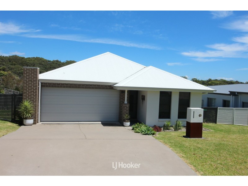 12 Torquay Circuit, Red Head NSW 2430