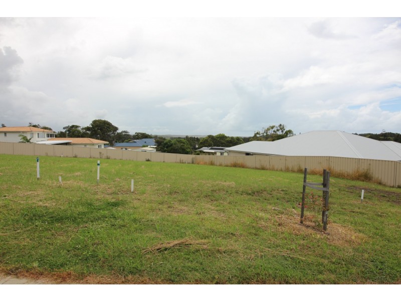 20 Shores Crescent, Diamond Beach NSW 2430