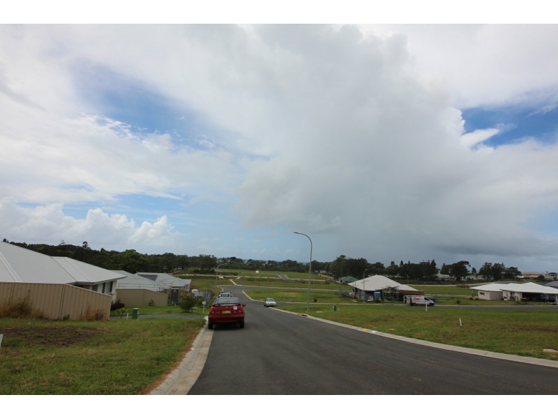 20 Shores Crescent, Diamond Beach NSW 2430